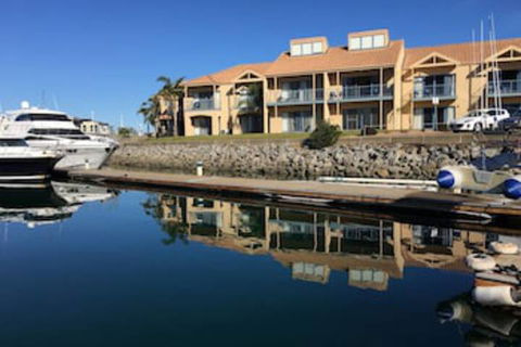 The Marina Hotel - Tourism Hervey Bay 0