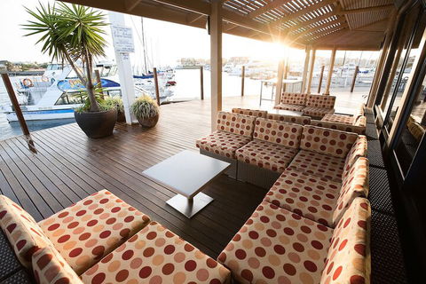 The Marina Hotel - Tourism Hervey Bay 4