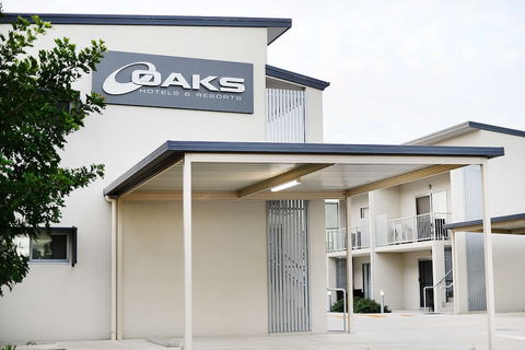 Oaks Middlemount Suites - Hervey Bay Accommodation 3