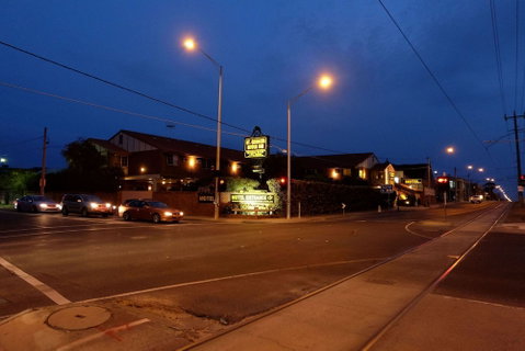 St Georges Motor Inn - Tourism Hervey Bay 2