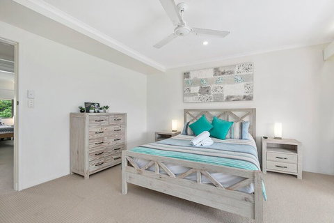 Le Court Villas - Hervey Bay Accommodation 4