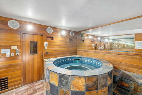 Quality Hotel Sherbourne Terrace - Hervey Bay Accommodation 1