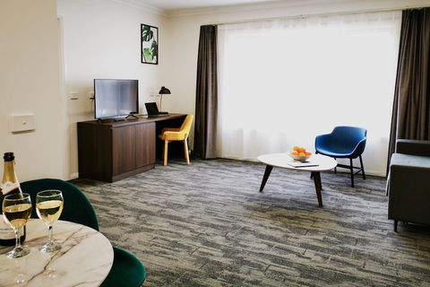 Littomore Bathurst - Hervey Bay Accommodation 4