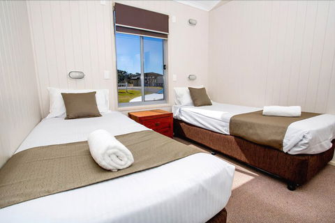 Reflections Holiday Parks Shaws Bay - Hervey Bay Accommodation 6