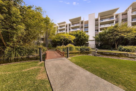 Oaks Brisbane Mews Suites - Hervey Bay Accommodation 2