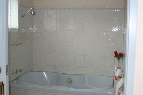 The Coachman Motel & Units - Hervey Bay Accommodation 3