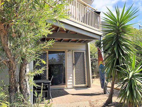 Pandanus Palms Holiday Resort - Hervey Bay Accommodation 2