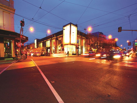 Oaks Melbourne South Yarra Suites - Hervey Bay Accommodation 4