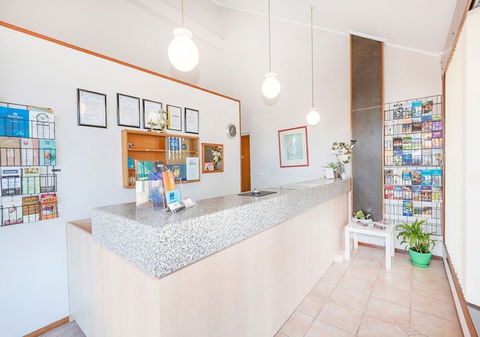 Burwood East Motel - Hervey Bay Accommodation 3