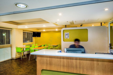 Ibis Budget Wentworthville - Hervey Bay Accommodation 1