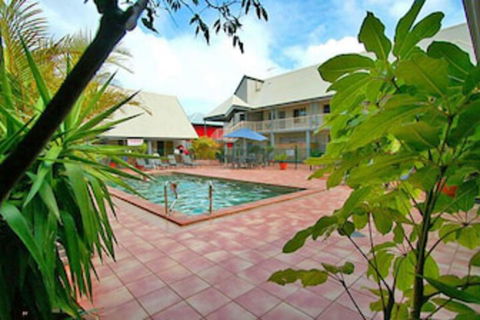 Byron Central Apartments - Hervey Bay Accommodation 0