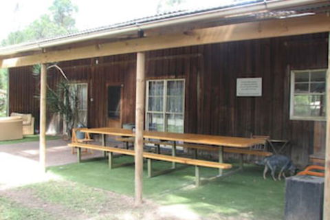 Lovedale Cottages - Hervey Bay Accommodation 0