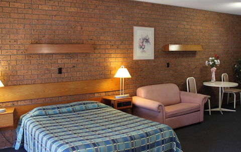 Melaleuca Lodge - Tourism Hervey Bay 6