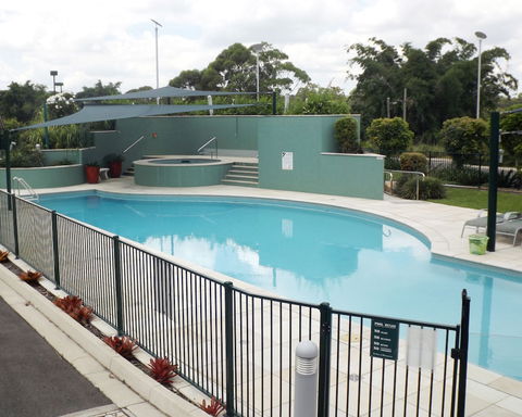 McNevins Loganholme Motel - Hervey Bay Accommodation 3