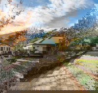 Oscar's on the Yarra - Hervey Bay Accommodation