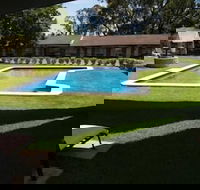 Old Maitland Inn - Hervey Bay Accommodation