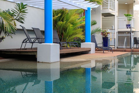 Macrossan House - Tourism Hervey Bay 1