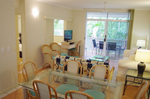 Palm Cove Tropic Apartments - Hervey Bay Accommodation 1