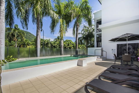 Elysium Apartments - Hervey Bay Accommodation 3