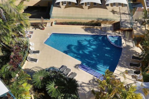Peninsular Beachfront Resort - Hervey Bay Accommodation 0