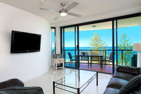 Peninsular Beachfront Resort - Hervey Bay Accommodation 7