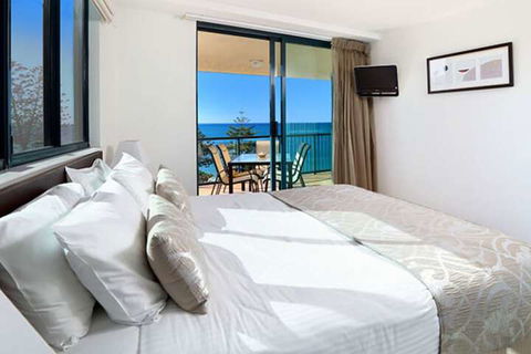 Peninsular Beachfront Resort - Hervey Bay Accommodation 5