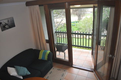 The Fig Tree B & B - Hervey Bay Accommodation 2