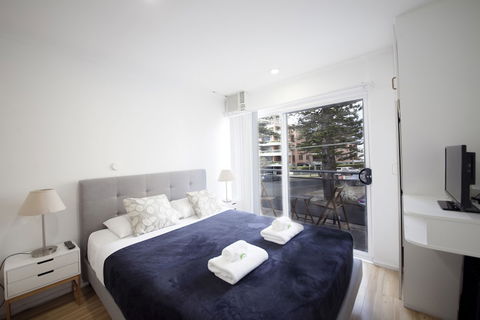 Manly Waves Hotel - Hervey Bay Accommodation 5