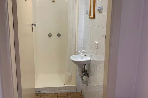 Burwood Bed And Breakfast - Hervey Bay Accommodation 5