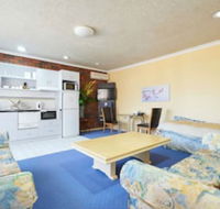 Cottages for Two - Hervey Bay Accommodation