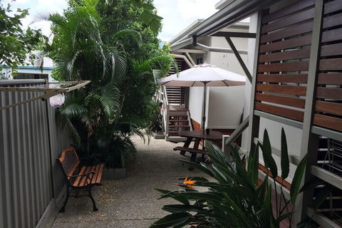 Brisbane Street Studios - Tourism Hervey Bay 1