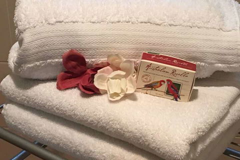 Crimson Villa - Tourism Hervey Bay 3