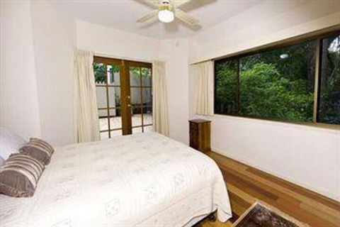 Montville Attic - Tourism Hervey Bay 5