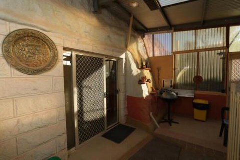 Down To Erth B & B - Hervey Bay Accommodation 2
