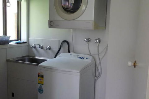 Barwon Valley Lodge - Hervey Bay Accommodation 4