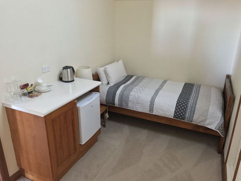 Valley Of The Waters B&B - Hervey Bay Accommodation 6