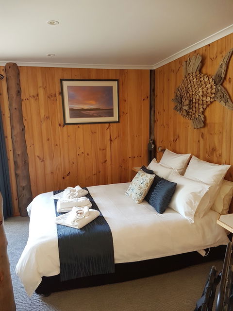 Bed In The Treetops Bed & Breakfast - Hervey Bay Accommodation 6