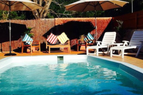 Paradise Court Holiday Units - Hervey Bay Accommodation 0