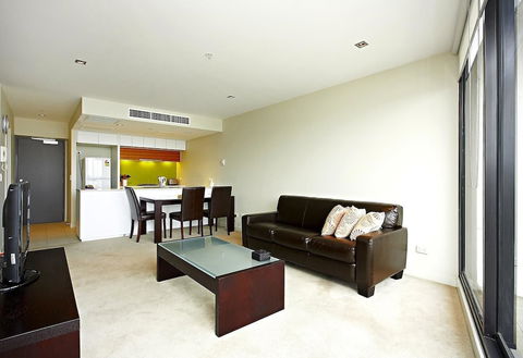 Astra Apartments - Docklands - Hervey Bay Accommodation 4