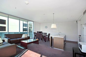 Astra Apartments - St Kilda Rd - Tourism Hervey Bay 6