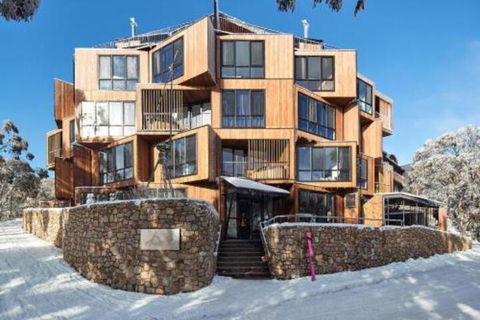 Huski Apartments Falls Creek - Tourism Hervey Bay 0