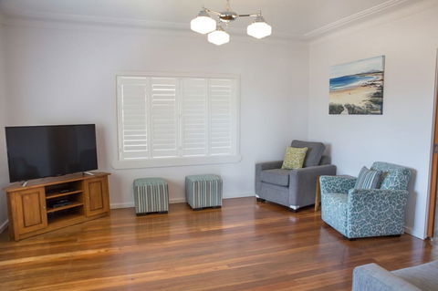 Amooran Oceanside - Hervey Bay Accommodation 4