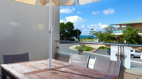 Pipis On The Beach - Hervey Bay Accommodation 6