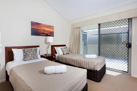 Pipis On The Beach - Hervey Bay Accommodation 1