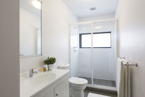 Western Sydney University Village - Campbelltown Campus - Hervey Bay Accommodation 2