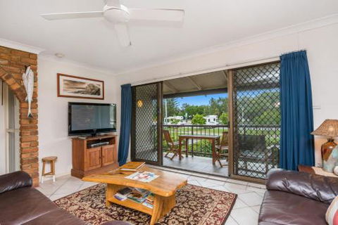 Atlantis - Hervey Bay Accommodation 0