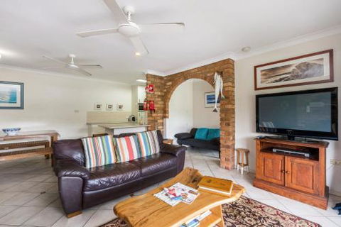 Atlantis - Hervey Bay Accommodation 5