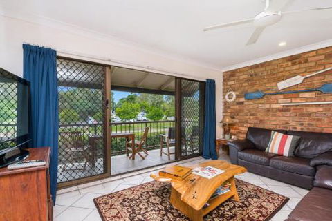 Atlantis - Hervey Bay Accommodation 1