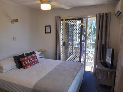 Airlie Apartments - Hervey Bay Accommodation 6