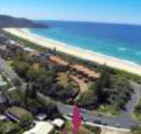 BARRELS at BOOMERANG - Tourism Hervey Bay